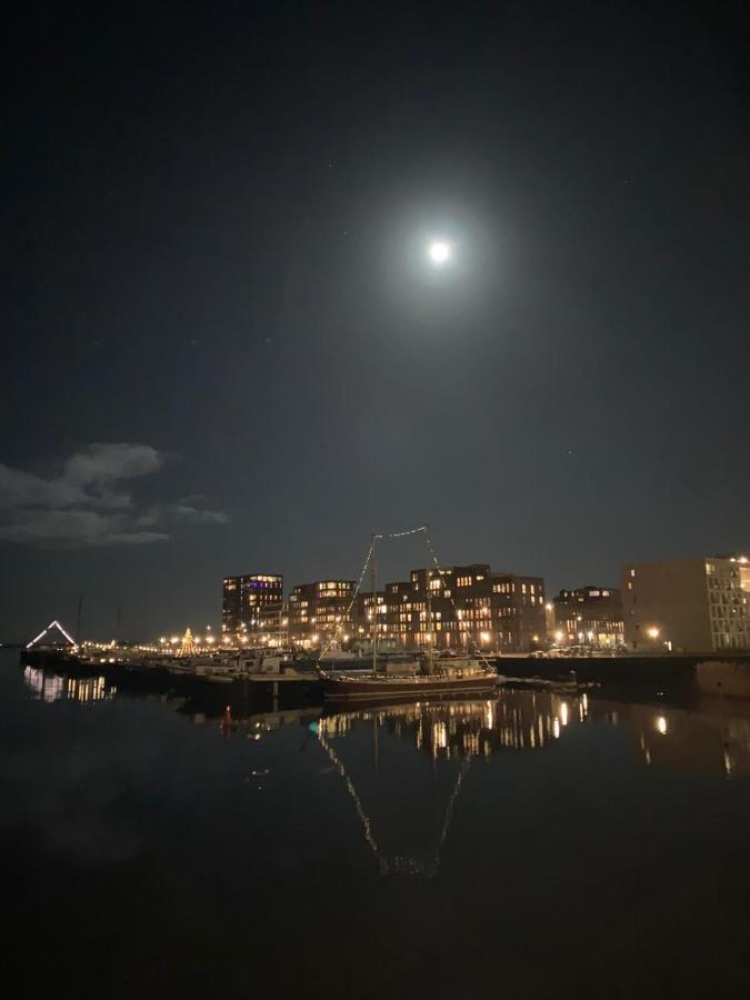 Euphrate Houseboat Otel Amsterdam Dış mekan fotoğraf