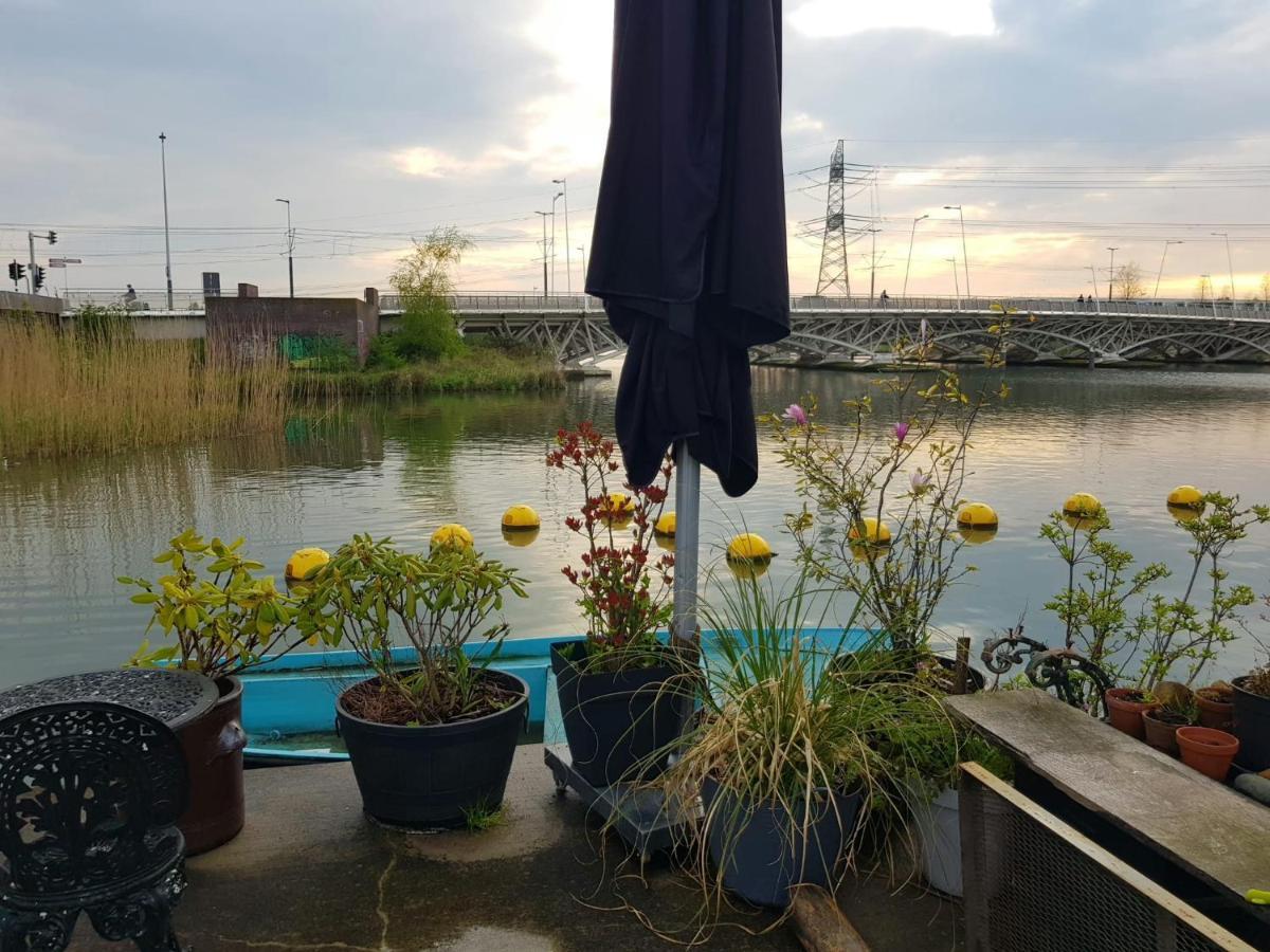 Euphrate Houseboat Otel Amsterdam Dış mekan fotoğraf
